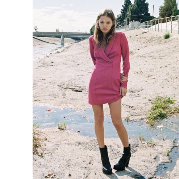 ZARA PINK & BLACK FULLY LINED HOUNDSTOOTH BLAZER DRESS - Picture 4 of 15